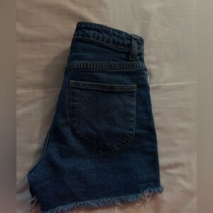 Princess Polly dark blue shorts size 2